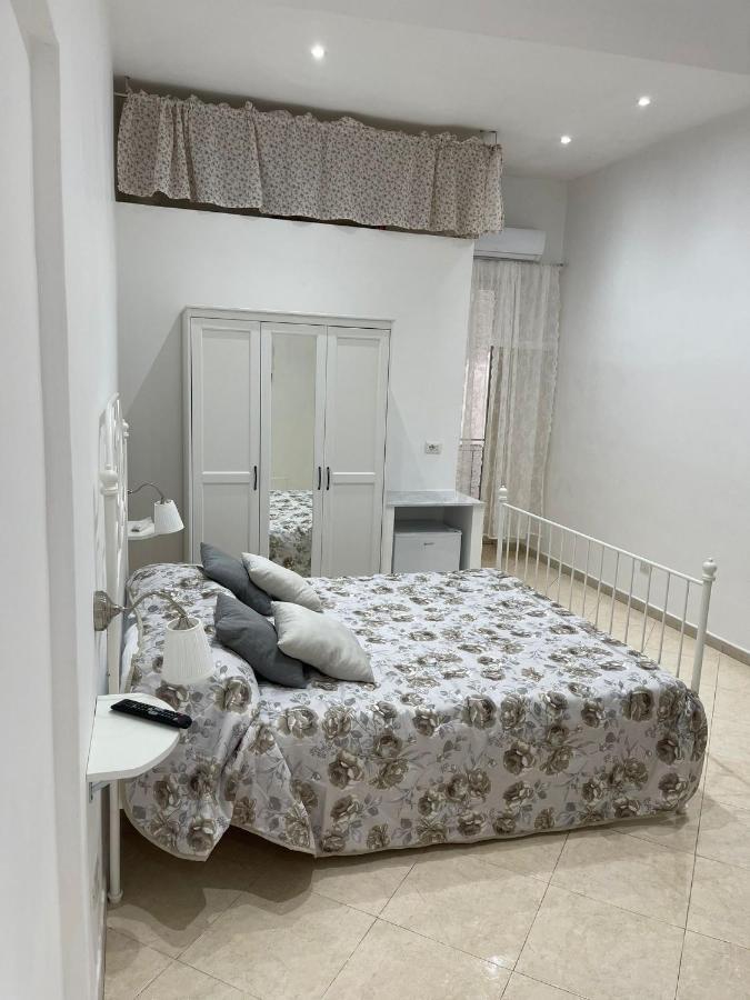 B&B Nonna Concettina Napoli Exterior foto